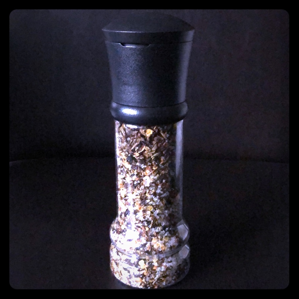 Olde Thompson Pepper Mill Acrylic NWOT